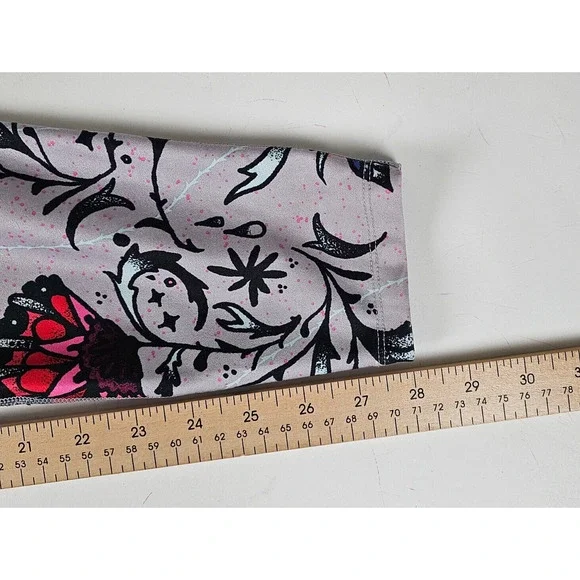 Nike Women’s L (29x28) Dri Fit Grey Multicolor Floral Small Pocket Legging Pants - Picture 6 of 10